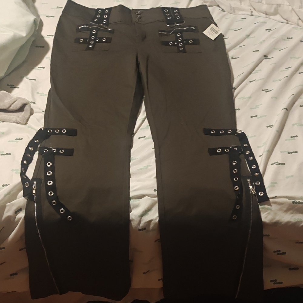 Hot Topic Pants Green With Black Grommet Straps Sz 15 Women Flare leg